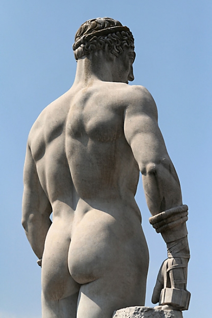 Stadio dei marmi 392